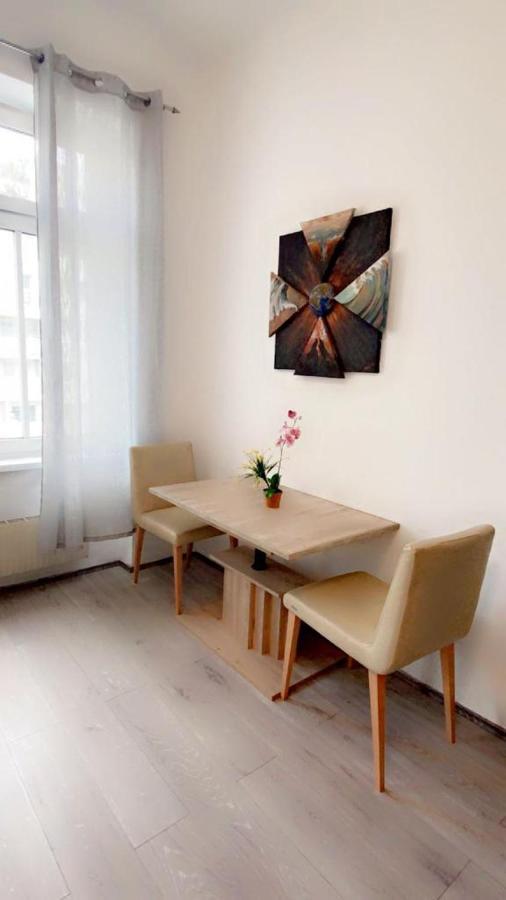 Premier Quad Room Wh Viyana Dış mekan fotoğraf